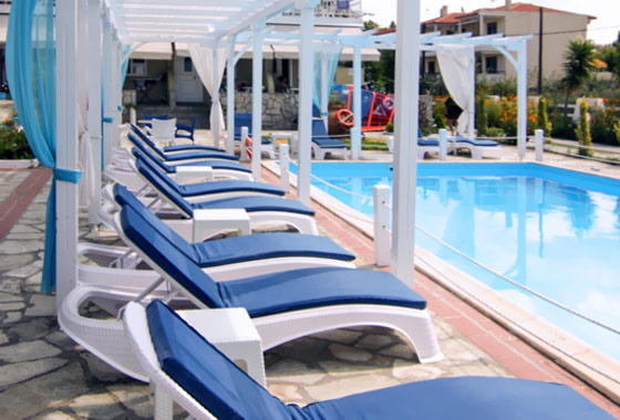 Pool & Poolside view of Sunset Hotel in Paradissos Beach Neos Marmaras Sithonia